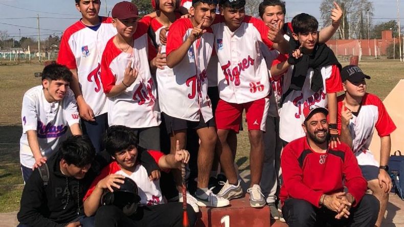 A LA FELIZ. Los chicos de la Sub 16 de Nuestra Señora de la Paz estarán en Mar del Plata..