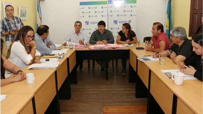 PREOCUPADOS. La comisión de hacienda se reunió con Aseff..