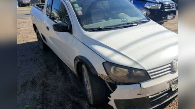 La camioneta en la que viajaban los detenidos..