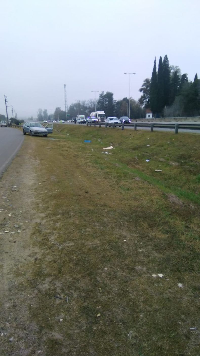 ACCIDENTE FATAL. Un peatón murió atropellado a la altura del kilómetro 60 de la autopista.
