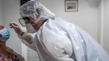 otros 118 casos y un nuevo fallecido