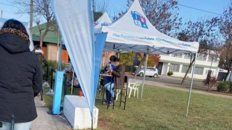 Los estudiantes podrán imprimir de forma gratuita sus tareas en las plazas del distrito. .