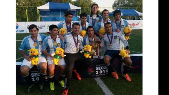 ÉPICO. El seleccionado nacional marcó la diferencia a 7 segundos del final..