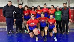 El equipo superior femenino de la Escuela Municipal de Handball..