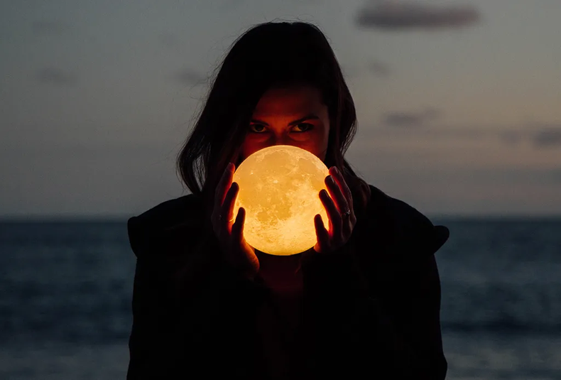 La luna nueva permite atraer nuevas opotunidades. (Unsplash)..png
