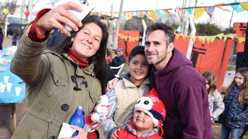 DÍA DEL NIÑO. Achával volvió a la calle después de las PASO, sin domingos ni feriados..