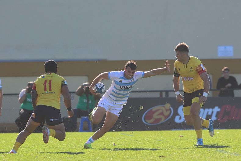 Tobías Wade fue titular como fullback y fue desequilibrante en Argentina XV.