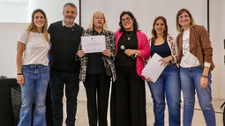 FORMACIÓN. Santiago Laurent y Soledad Peralta acompañaron la actividad.