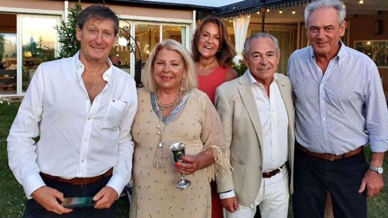 Carrió y Campagnoli, en una de las imágenes tomadas aquel día en Capilla del Señor..