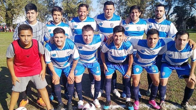 ESTRENO. San Alejo hizo de local en su nueva cancha..
