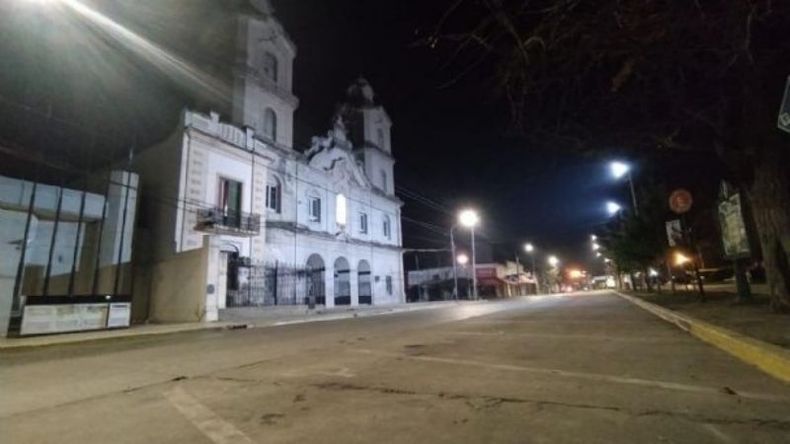 El Presidente descartó volver a Fase 1 pero anticipó que en estos términos las restricciones vigentes deben continuar. .