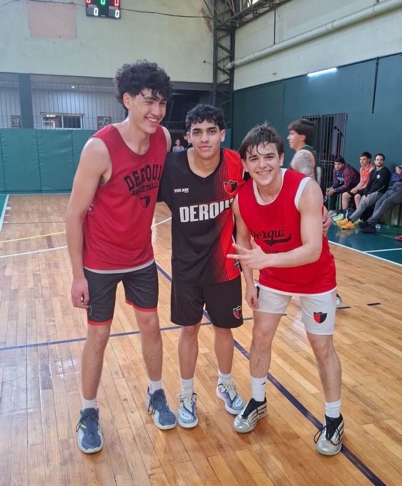 A LA FELIZ. La Sub 18 de Derqui representará a Pilar en el Básquet 3x3.
