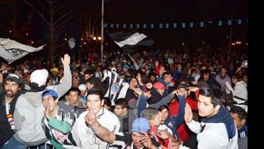 Los festejos continúan. El proyecto de Fénix se mantiene en pie..