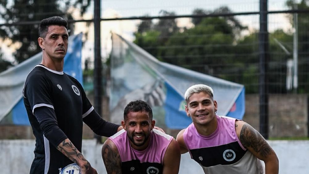 FÚTBOL-TENIS. Perafán, Achucarro y Smith, el equipo ganador en el Barraza.