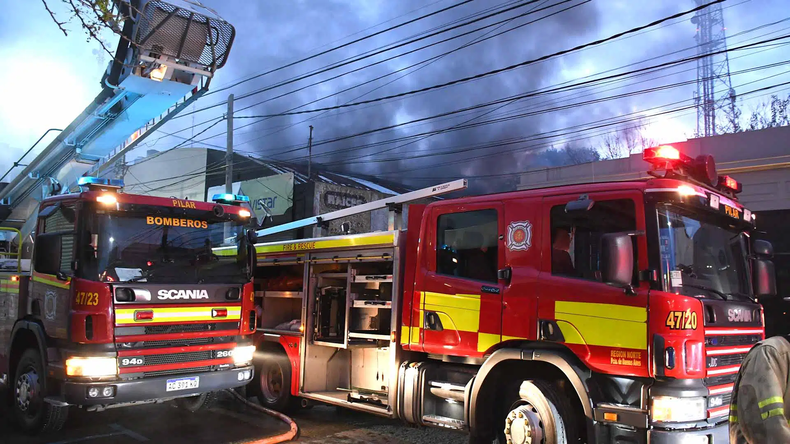 Bomberos Voluntarios de Pilar. Foto. Facebook.comBomberospilarok..webp
