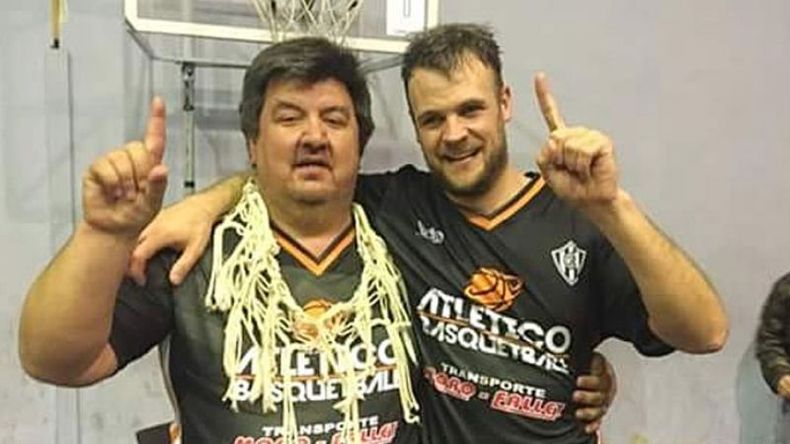 RICARDO DI GIULIO (IZQ. FOTO)..