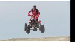 Marcelo Vuono en pleno vuelo. Terminó en el 241º lugar de la general entre los cuatri..