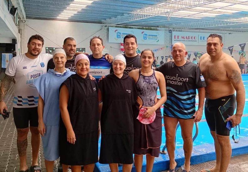 El plantel de Aquasport que manda en el Promocional Zona NOrte.