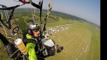 El Maradona del paramotor