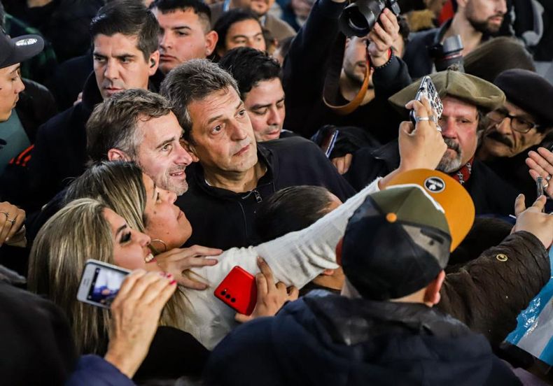 Sergio Massa mostró su apoyo para que Pilar tenga su propia universidad nacional.&nbsp;