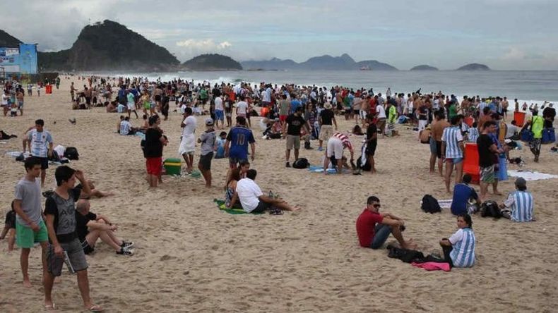 Las medidas alcanzarán a las zonas con circulación de las nuevas cepas, entre ellas la de Manaos, Brasil. .