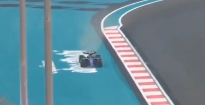 Al pasarse en la curva, se dañó parte del piso del auto de Franco Colapinto.