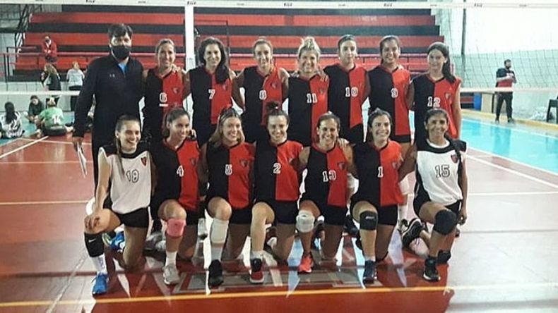VICTORIA. Las Mayores de Derqui vencieron a Belgrano en el inicio de Quinta..