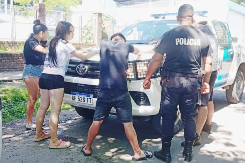 Tres de los detenidos son oriundos de Tigre, la mujer restante está domiciliada en Presidente Derqui.&nbsp;