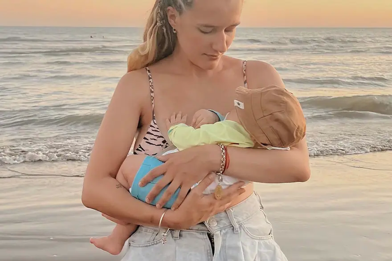 Carmela se convirtió en mamá de Ciro en octubre de 2022. (@carmebustelo)..webp