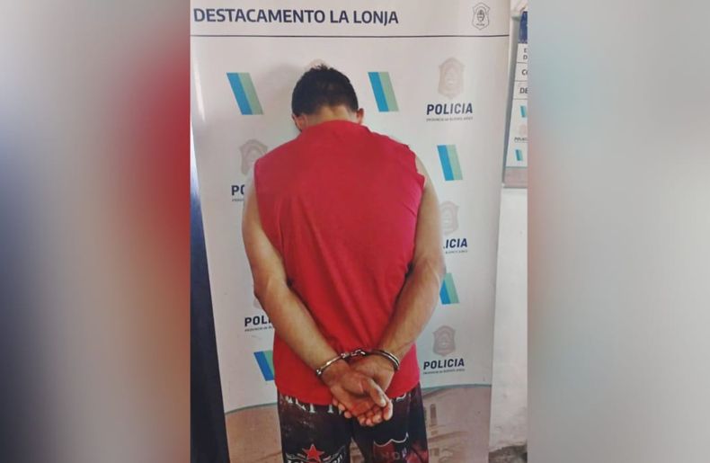 El ladrón fue detenido tras ser sorprendido robando en una casa de La Lonja.&nbsp;