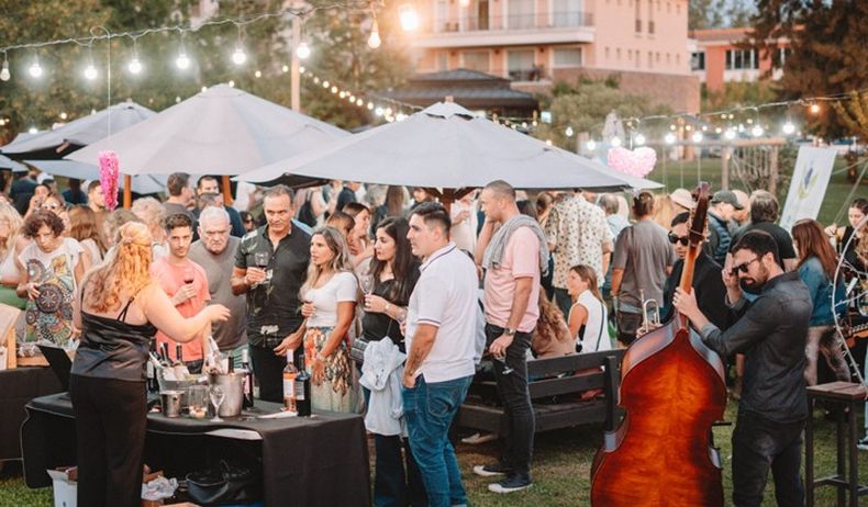 Un nuevo encuentro con los vinos, la gastronomía y la música.