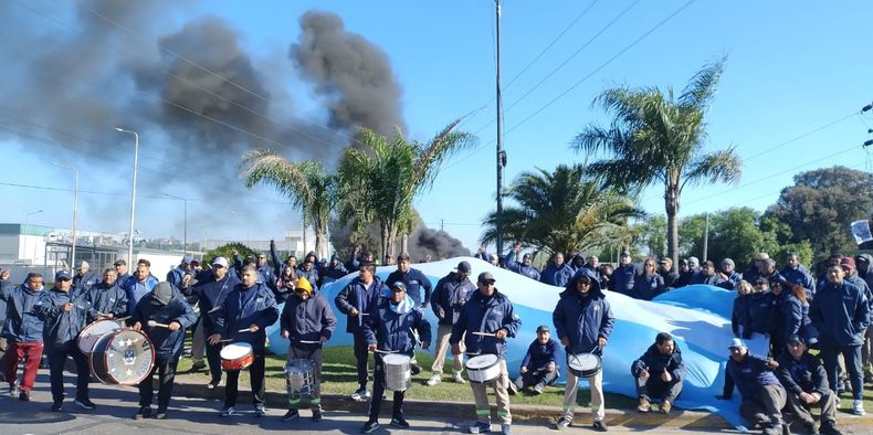 PROTEESTAS. Los trabajadores de ILVA reclaman hace casi dos meses. &nbsp;