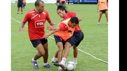 Rojo con suplentes