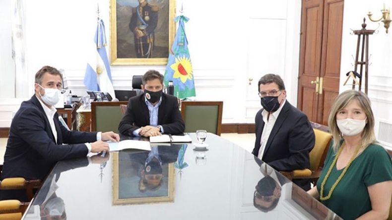 ANUNCIO. Achával y Kicillof lanzaron las obras con Sileoni y Álvarez Rodríguez..