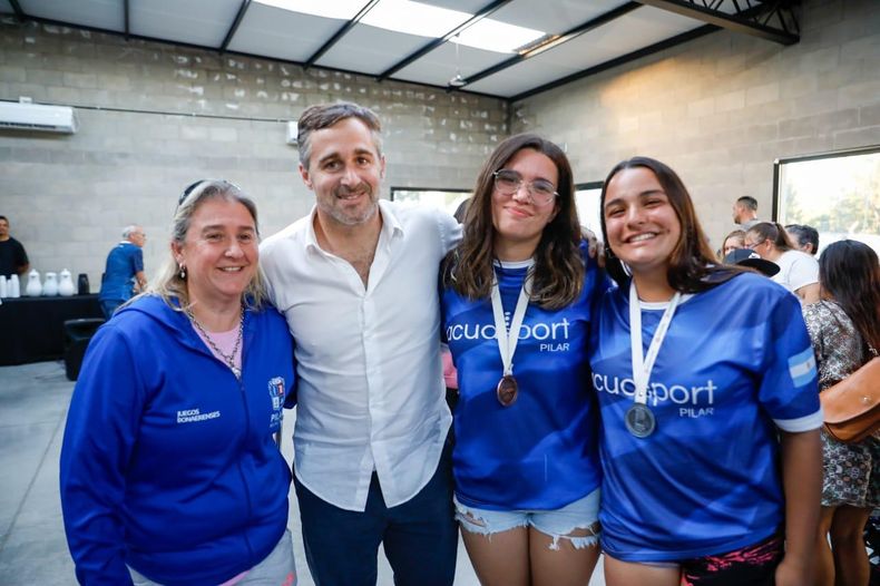 El agasajo a quienes participaron en los Juegos Bonaerenses tuvo lugar en el Club Municipal de Presidente Derqui