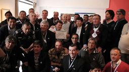 VETERANOS. Los soldados continentales recibieron su homenaje..