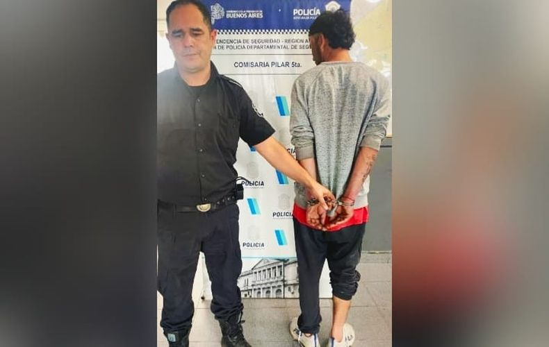 El detenido está acusado de robar casas del barrio La Alborada en complicidad con su hermano.&nbsp;