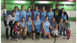 POR UNO. El equipo femenino de Peñarol le presentó batalla al local y estuvo cerca de dar el golpe..