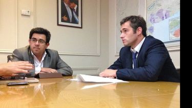 ENCUENTRO. Alejandro Arlía y Federico Achával durante el encuentro..