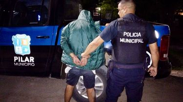 DETENIDO. El robo comenzó en Villa Rosa y finalizó en el barrio Agustoni.