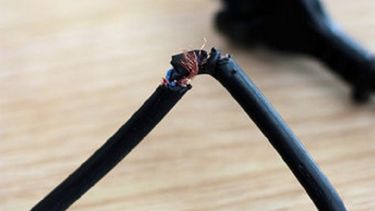 joven murio electrocutado cuando manipulaba cables de electricidad