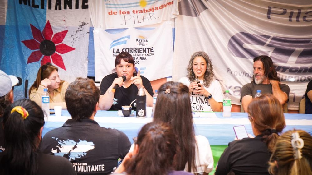 EN DEBATE. Las organizaciones le pusieron rostro humano al endeudamiento.