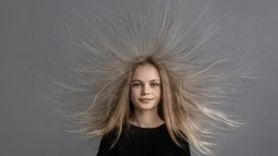 Por qué algunas personas están cargadas con electricidad estática y dan patadas Por qué algunas personas están cargadas con electricidad estática y dan patadas