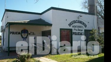 Los vecinos piden más seguridad a la policía del barrio Monterrey..