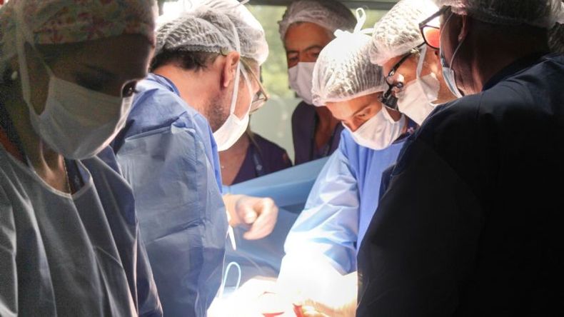 El equipo del Austral realiza estar intervenciones desde 2015..
