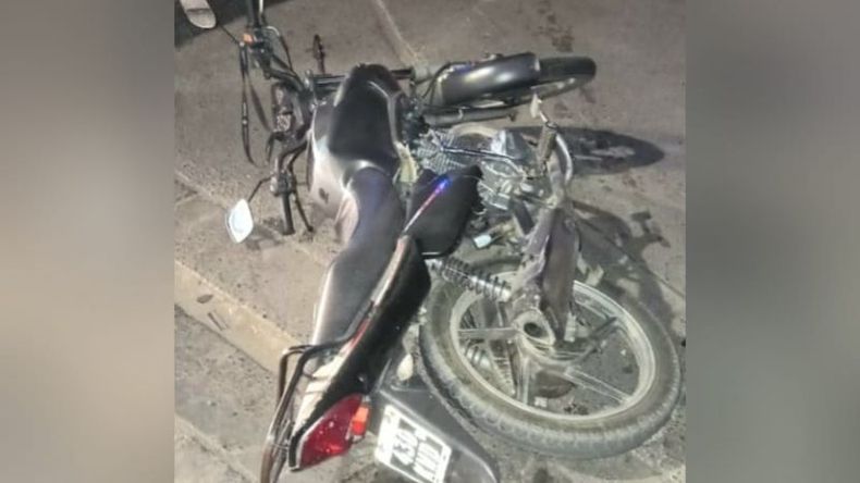 ZANELLA. La moto involucrada en el accidente ocurrido anoche. Foto: @juancaimpacto. .