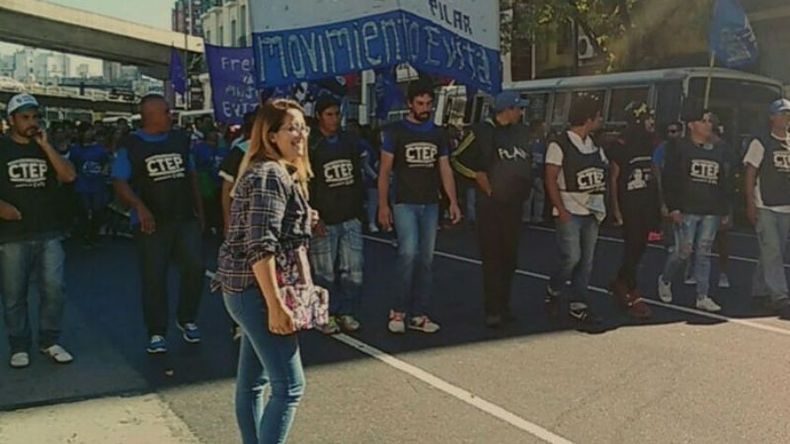 EN LA CALLE. Domínguez quedó al frente de la lista..