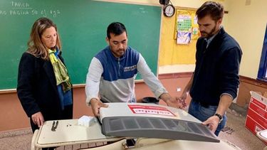 ESTUFAS. Consejo Escolar y Municipio aseguran que ya compraron 200 estufas..