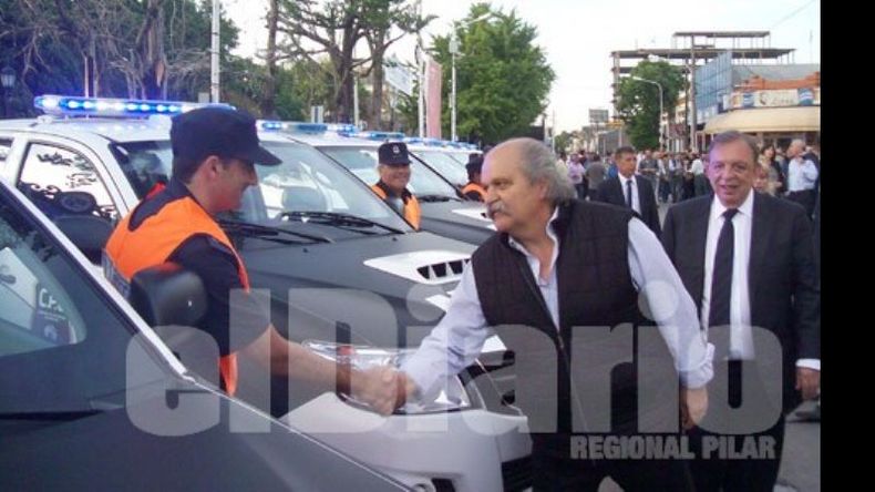 Granados y Zúccaro saludaron a los conductores de los patrulleros..