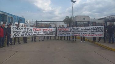 Desde Químicos aseguraron que continuarán con la protesta hasta tanto se reincorporen los trabajadores despedidos. .
